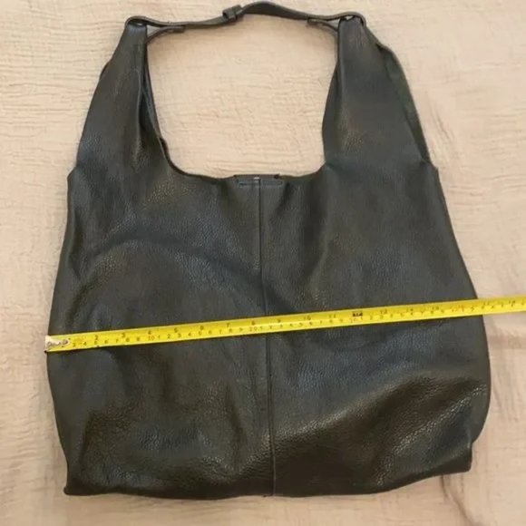 MIGHIM genuine leather black tote / shoulder bag .Very good condition - Picture 6 of 7